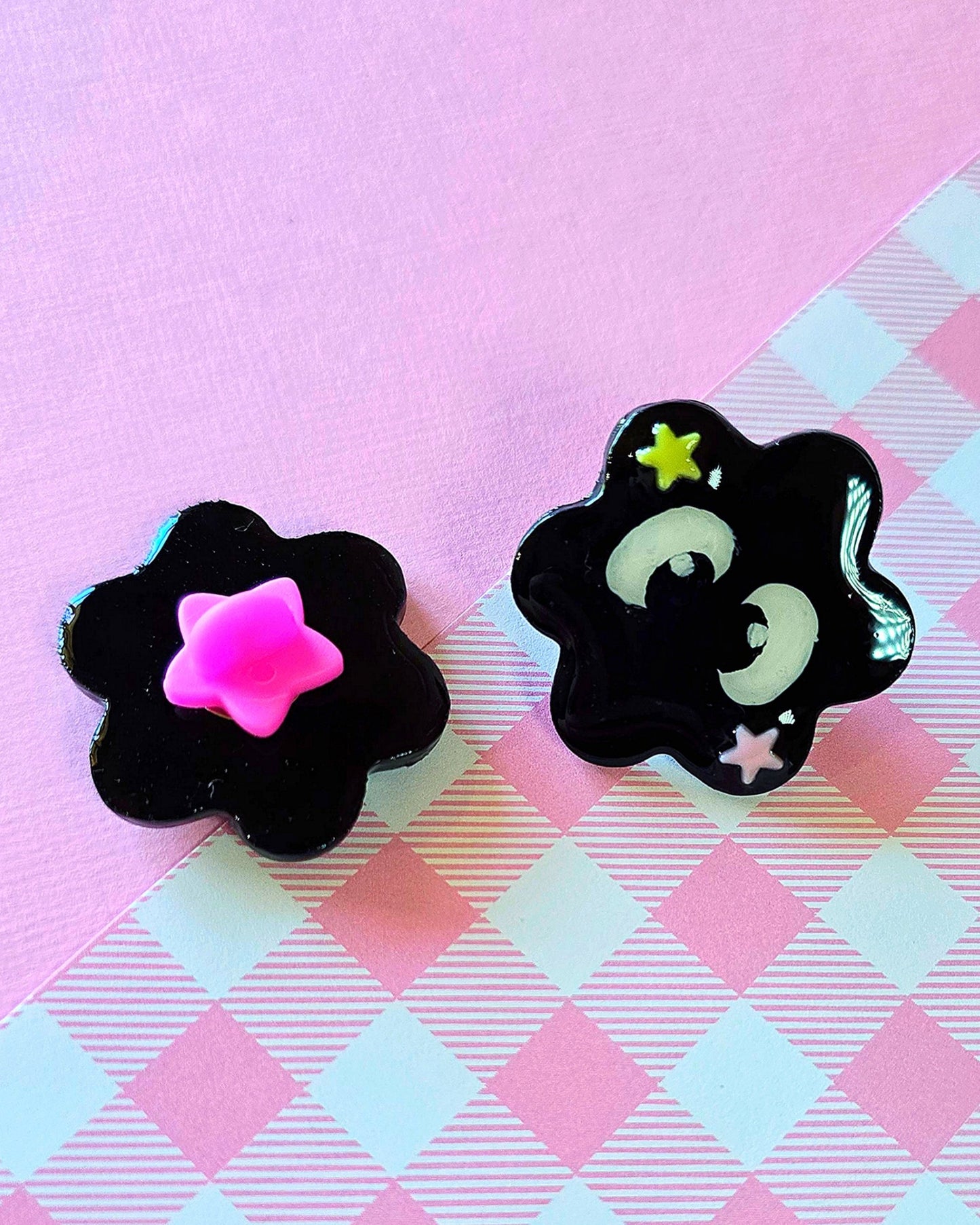 Black Sprite Clay Pin